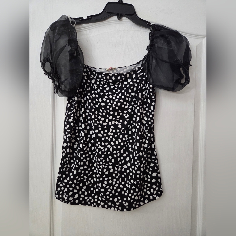 NWOT Blue Leopard Plus Size Black Dot Print Organza Puff Short Sleeve Top 1X - Picture 2 of 5